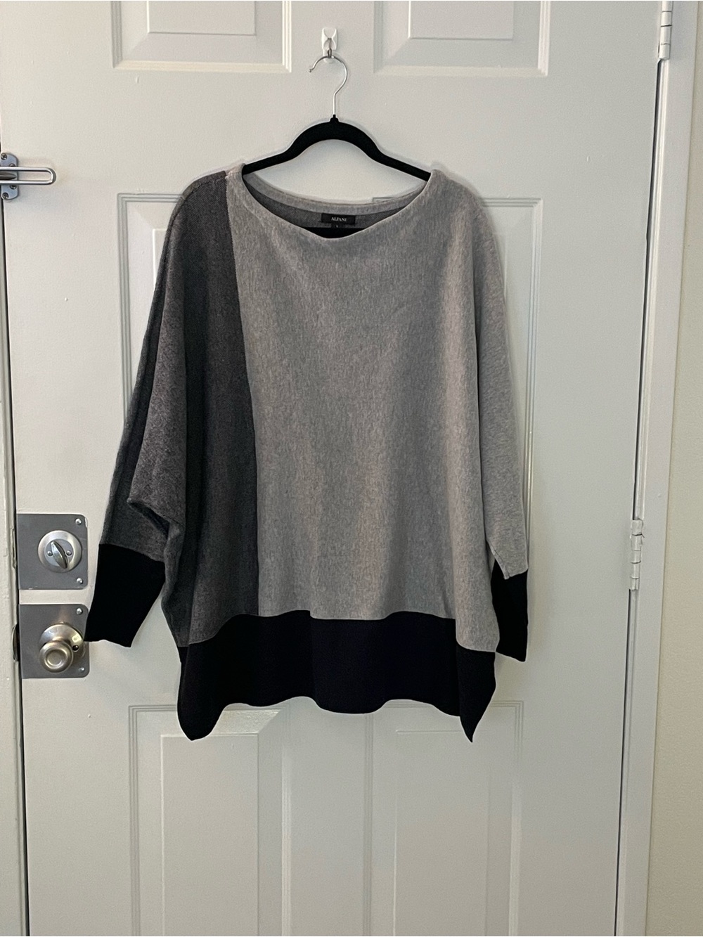 Alfani Gray and Black Colorblock Scoopneck Sweater